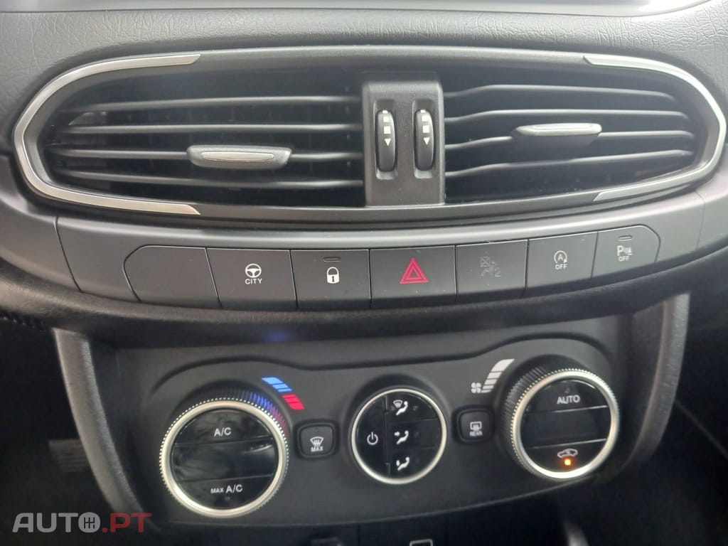 Fiat Tipo 1.0 GSE T3 Cross