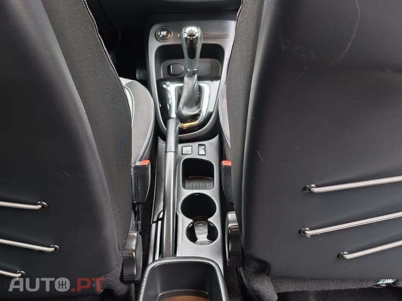 Renault Captur dCi 90 EDC Dynamique