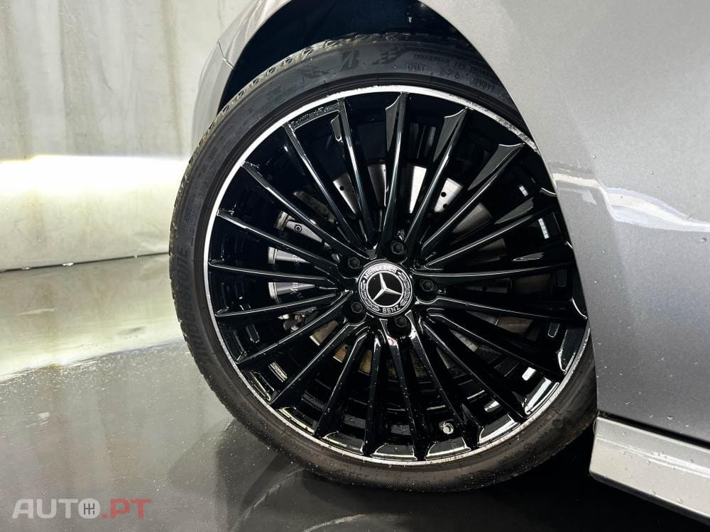 Mercedes-Benz CLA 200 7G-DCT AMG Line Advanced Plus