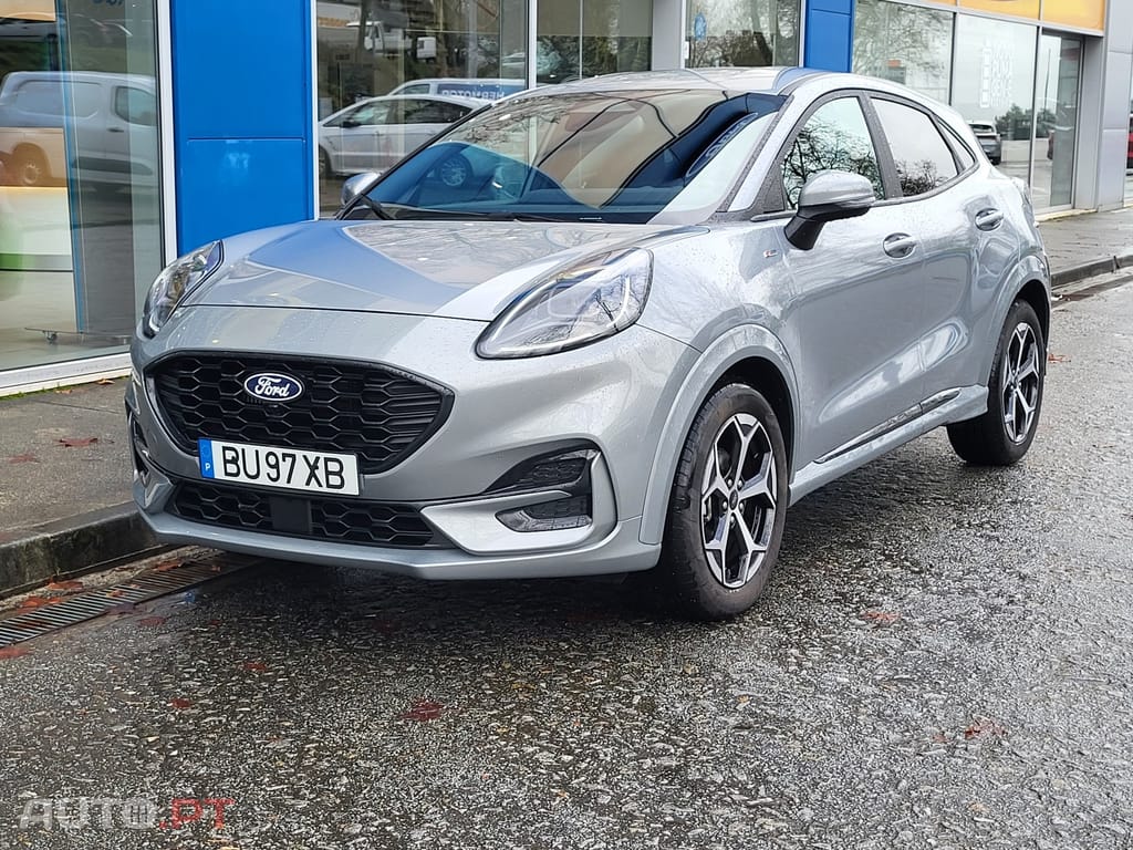 Ford Puma 1.0 EcoBoost mHEV ST-Line