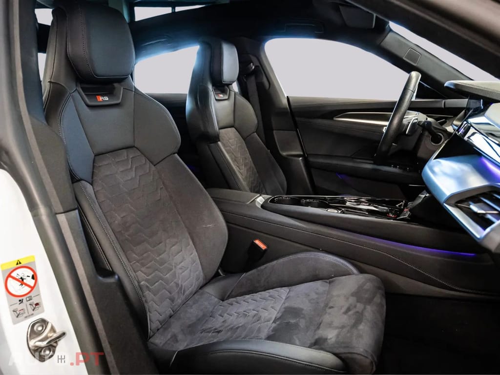 Audi RS E-Tron GT I.V.A DEDUTÍVEL