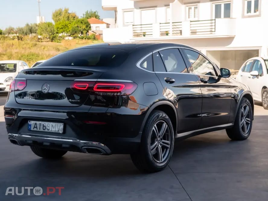 Mercedes-Benz GLC 300 e Coupé 4Matic