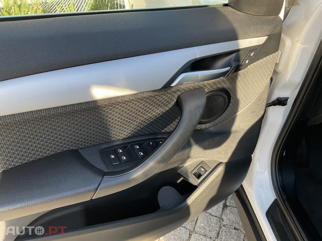 BMW X1 16 d sDrive Auto