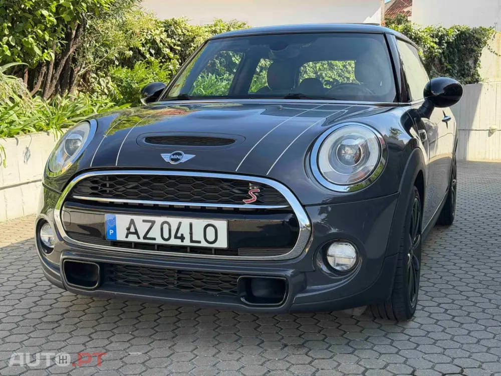 MINI Cooper Cooper S