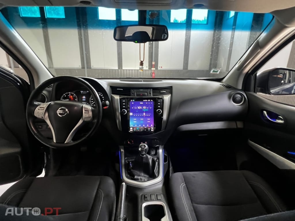 Nissan Navara 2.3 Cdi 4WD - Dupla Cabine