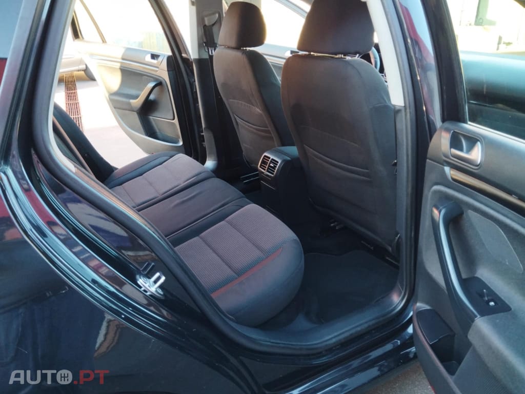 Volkswagen Golf Variant 1.6 tdi confortline