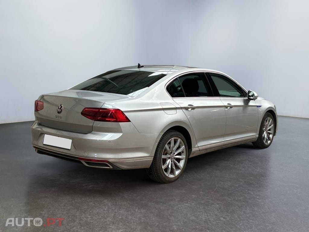 Volkswagen Passat 1.4 TSI GTE Plug-in