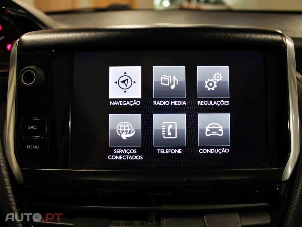 Peugeot 2008 1.2 PureTech Style EAT6