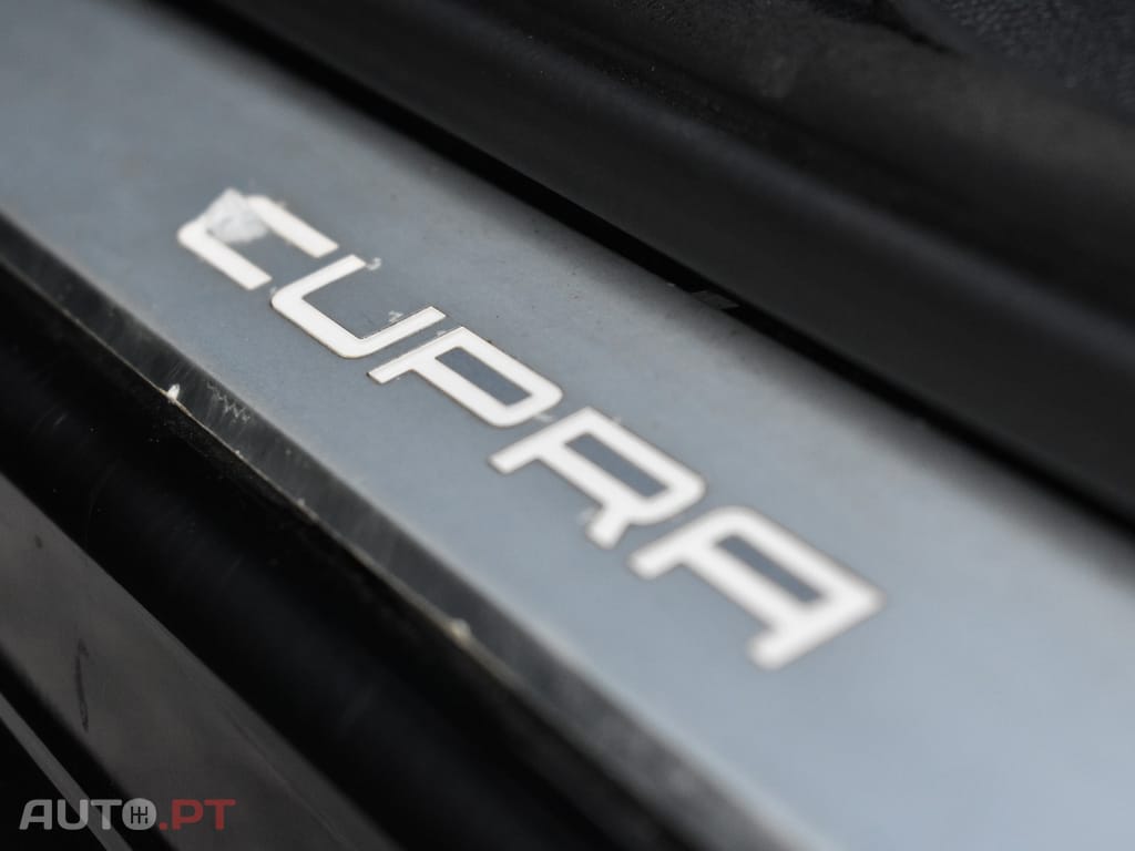 Cupra Formentor 1.4 e-Hybrid Cupra DSG VZ