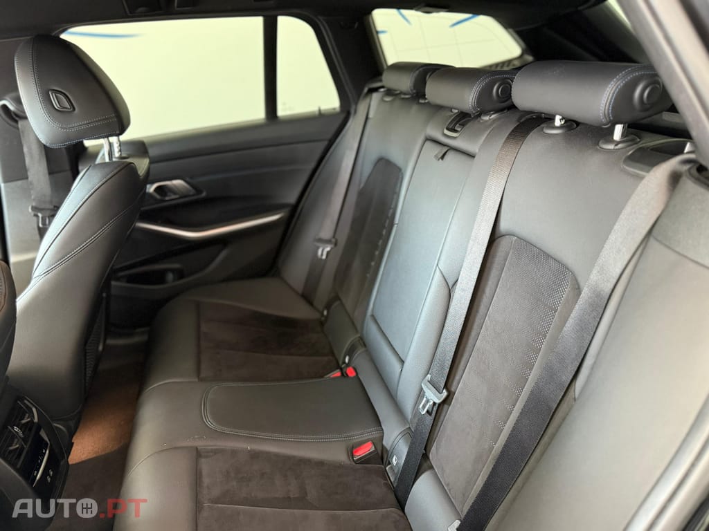 BMW 320 d Touring Pack M Auto