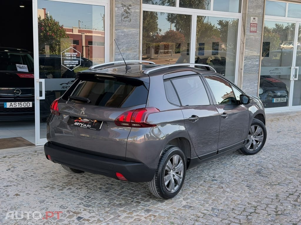 Peugeot 2008 1.6 BlueHDi Style