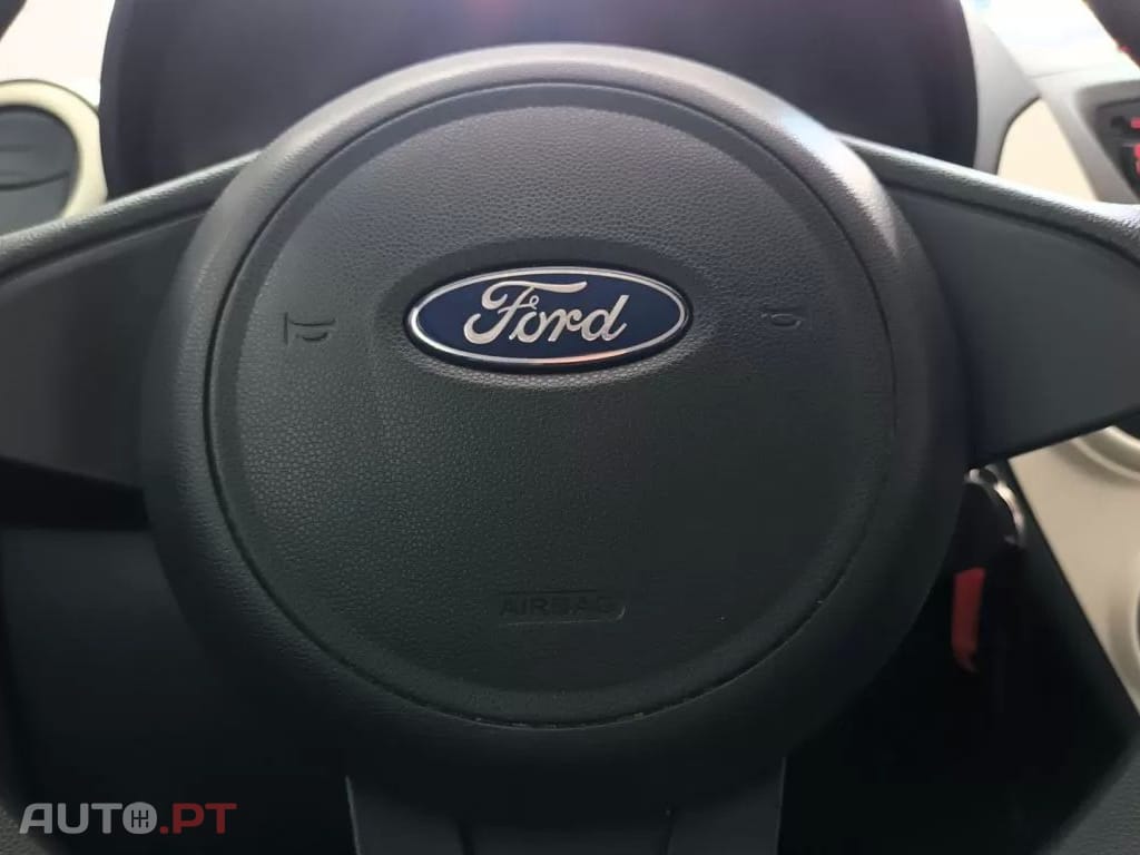 Ford KA 1.2 Titanium X