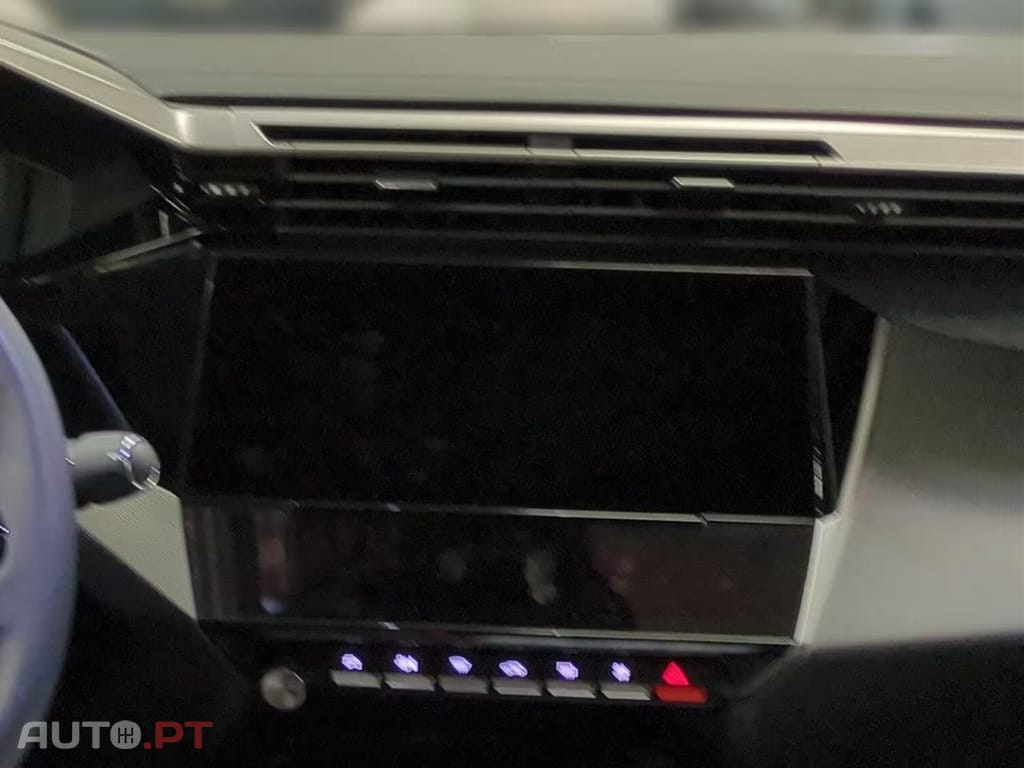 Peugeot 408 1.6 Hybrid Allure e-EAT8