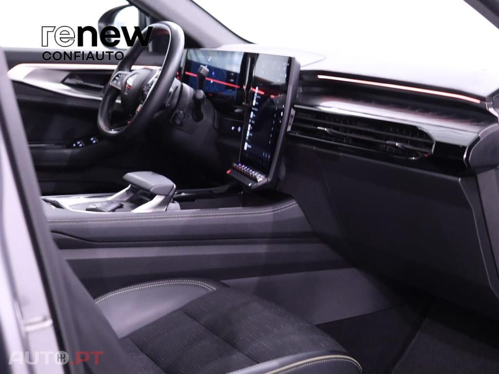 Renault Austral 1.3 Mild Hybrid Iconic Auto