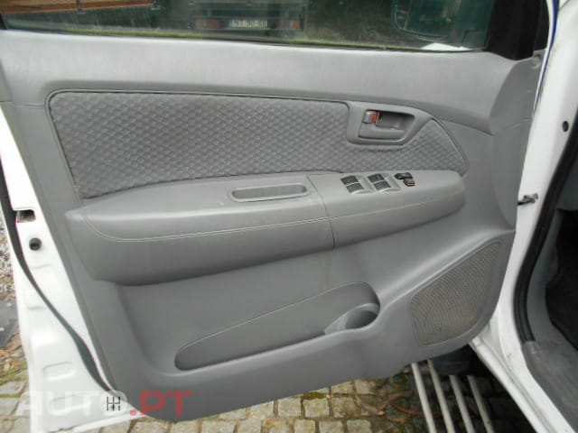 Toyota Hilux 2.5D-4D 4x4