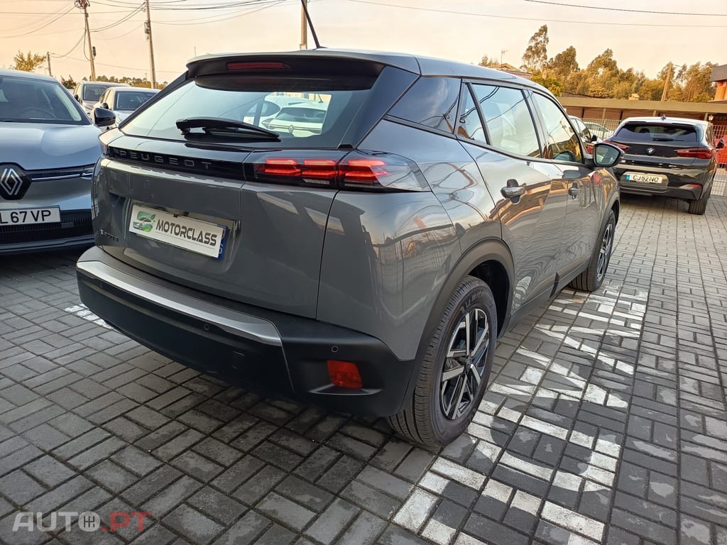 Peugeot E-2008 54 kWh Style