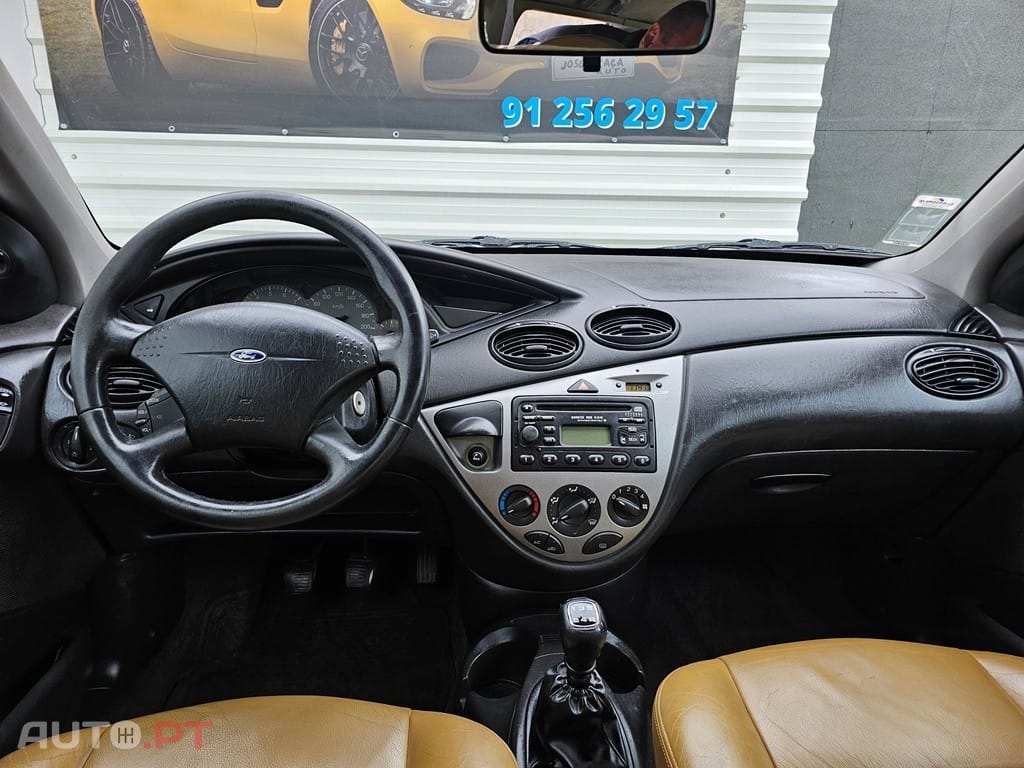 Ford Focus SW 1.8 TDdi Ghia