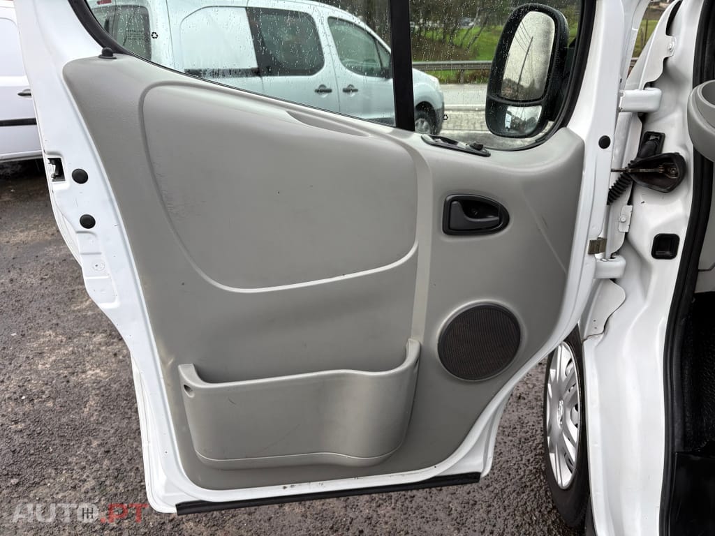 Opel Vivaro 1.9 CDTi L1 H1 2.7T