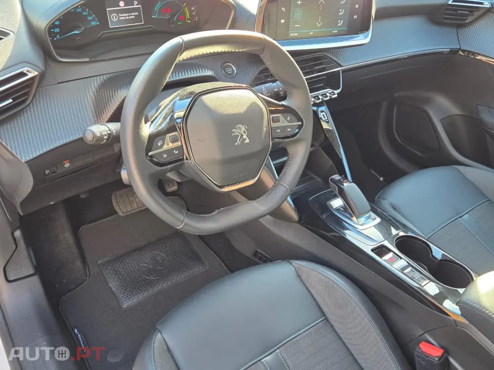 Peugeot E-208 50 kWh Allure ( COMERCIAL )