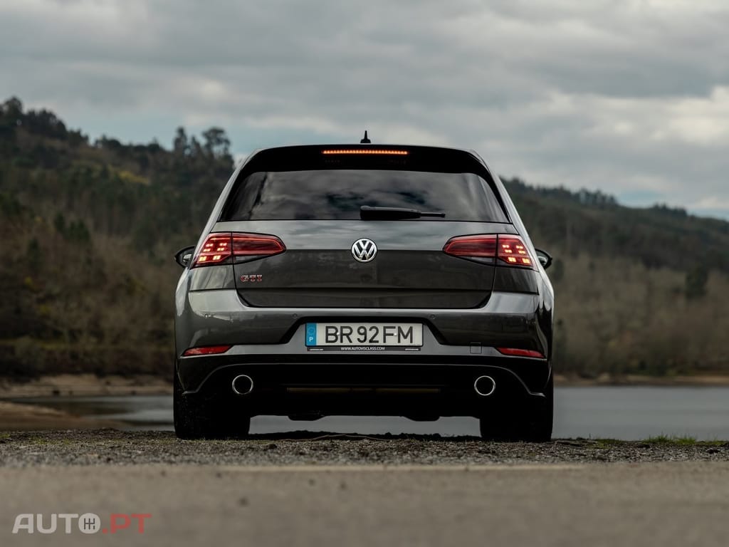 Volkswagen Golf 2.0 TSi GTi Performance