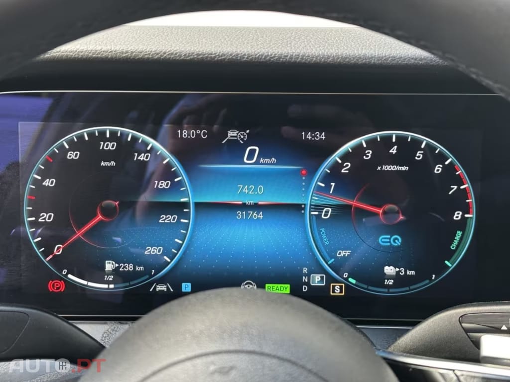 Mercedes-Benz E 300 e 9G-TRONIC Avantgarde I.V.A DEDUTÍVEL