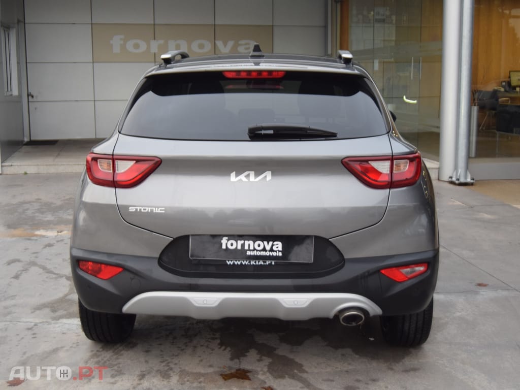 Kia Stonic 1.2 MPi Dynamic