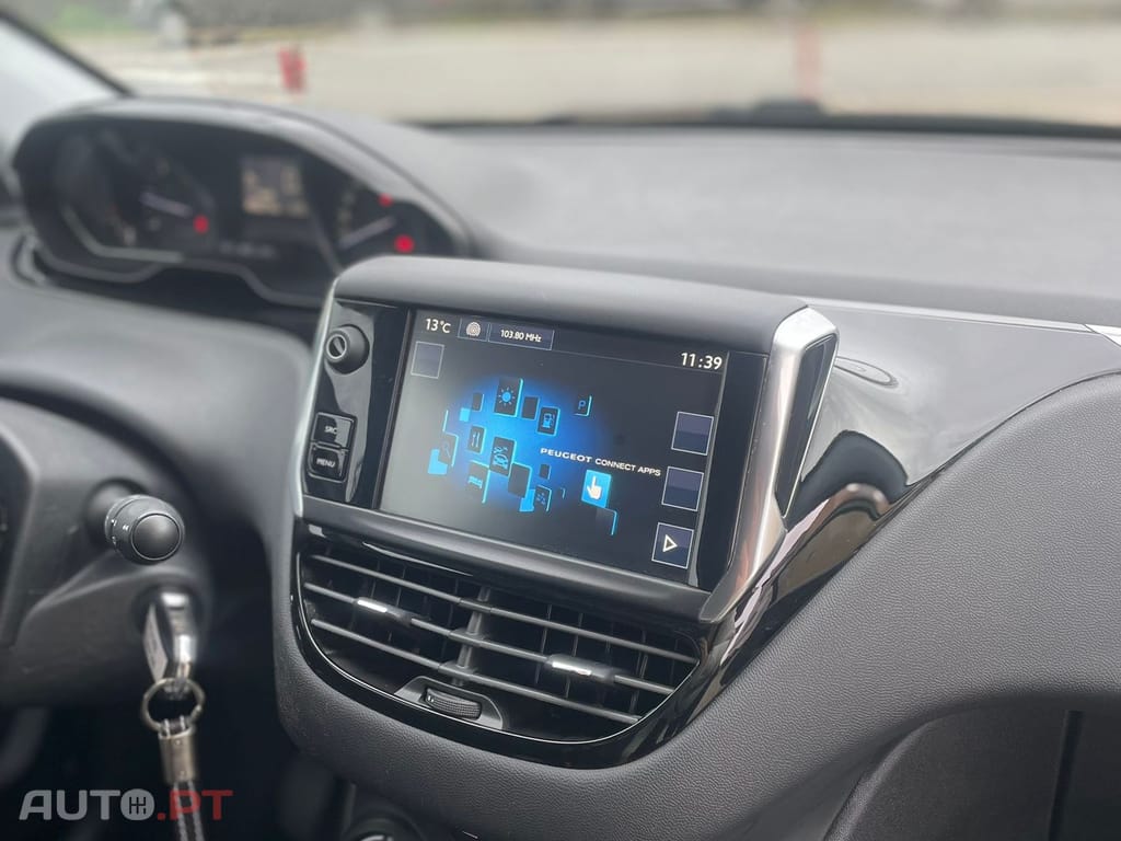 Peugeot 208 208 1.6 BlueHDi Active