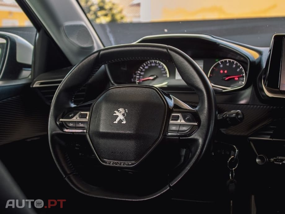 Peugeot 208 1.2 PureTech