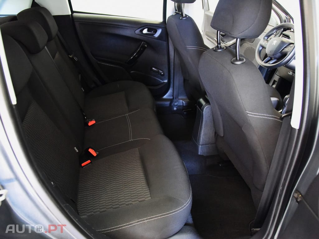 Peugeot 208 1.6 BlueHDi Active