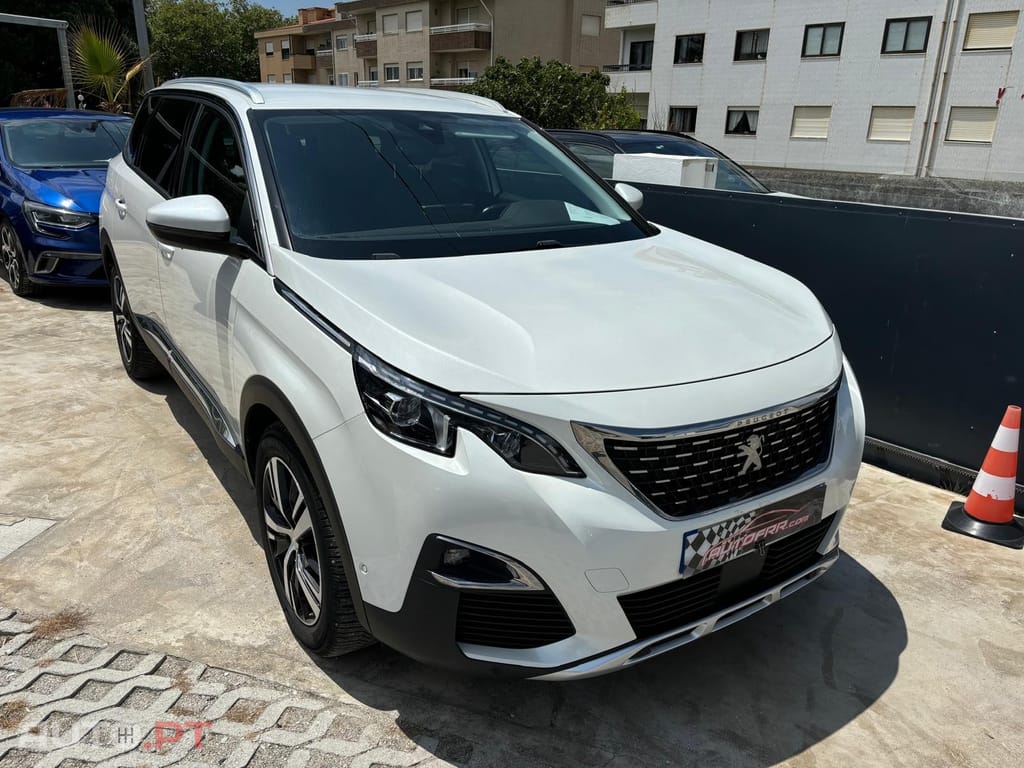 Peugeot 5008 1.5 BlueHDi Allure EAT8