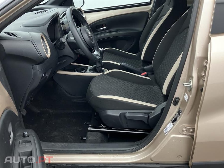 Toyota Aygo X 1.0 Design