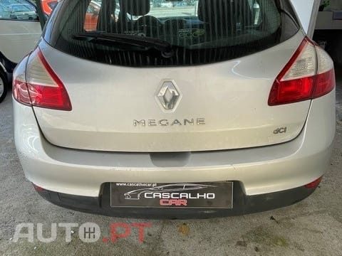 Renault Mégane 1.5 dCi Confort — fotografia 8