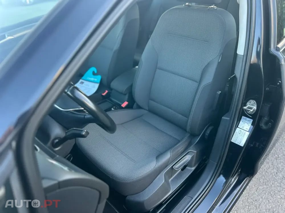 Volkswagen Golf 1.6 TDi Trendline DSG
