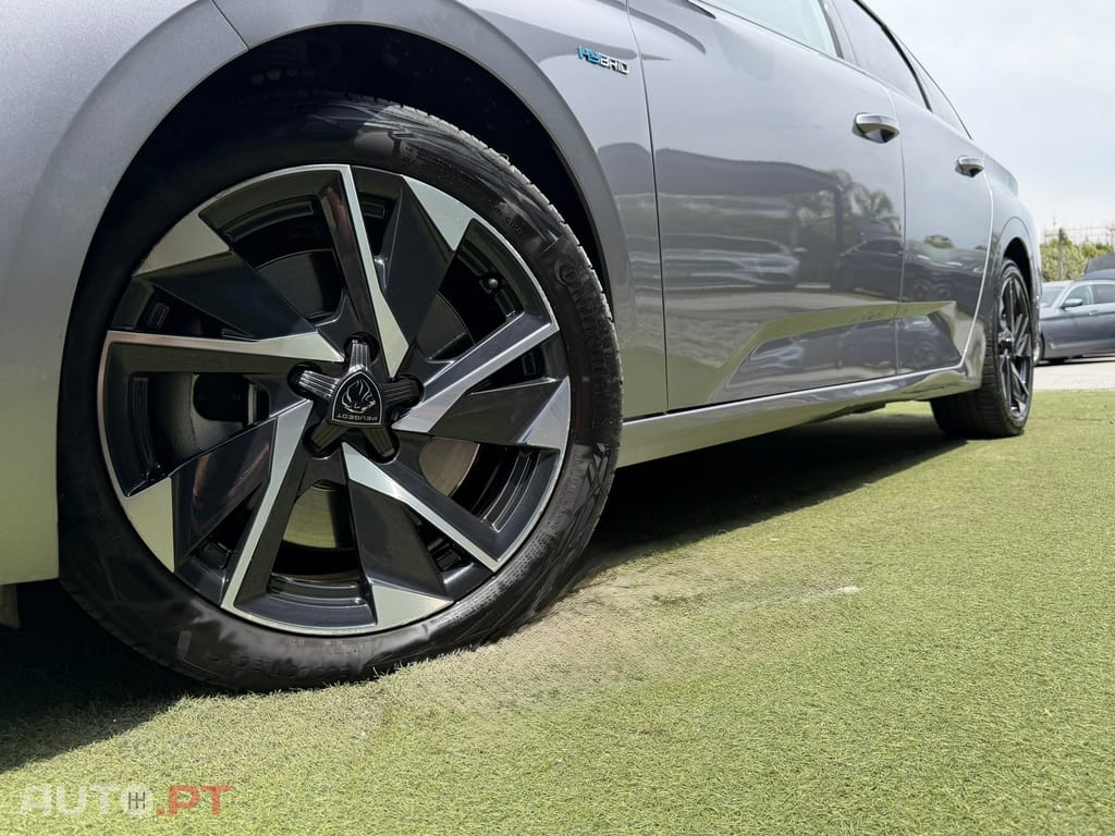 Peugeot 308 SW 1.6 Hybrid Allure Pack e-EAT8
