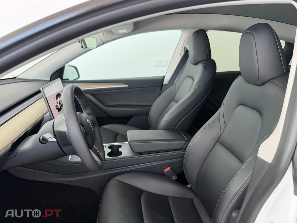 Tesla Model Y Tração Traseira