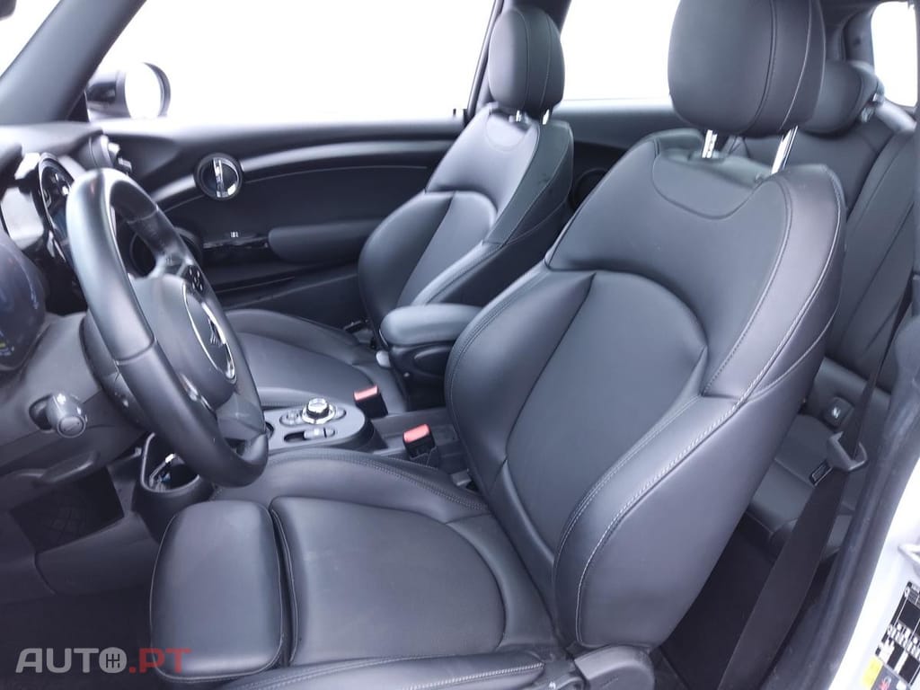 MINI Electric Cooper SE