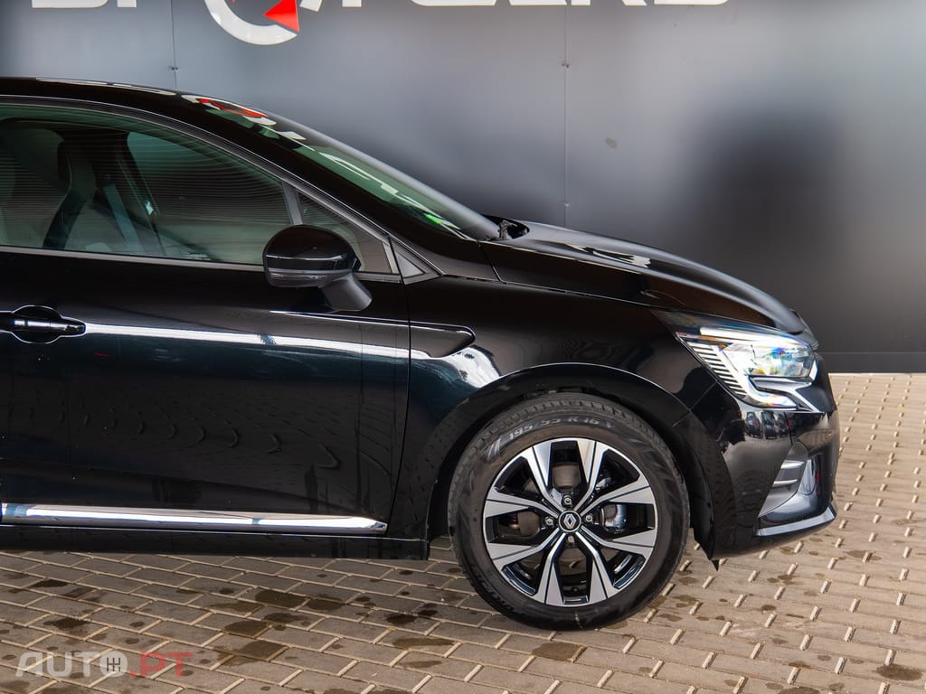 Renault Clio 1.0 TCe Techno Bi-Fuel