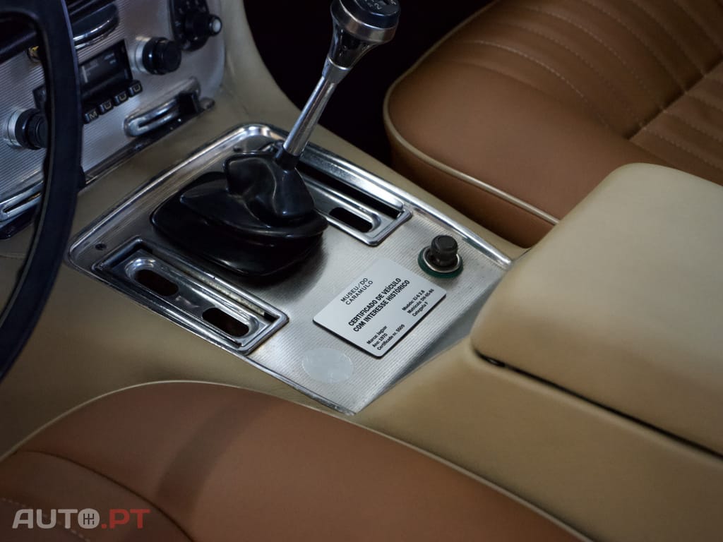 Jaguar XJ6 2.8