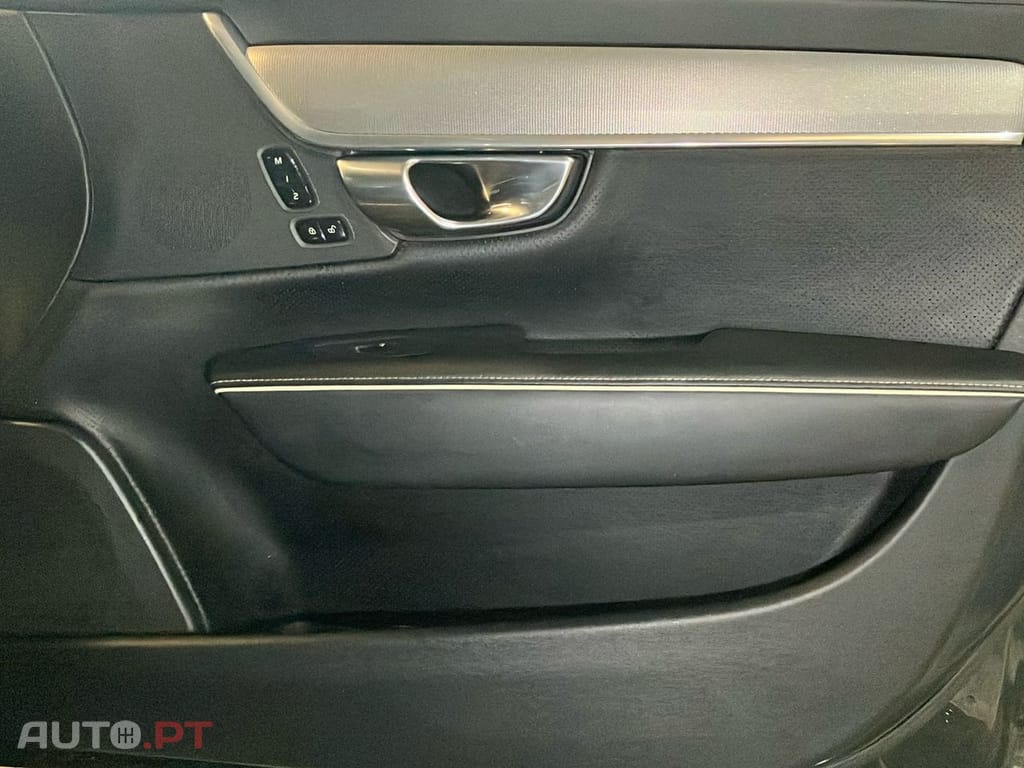 Volvo V90 2.0 T8 R-Design AWD Geartronic