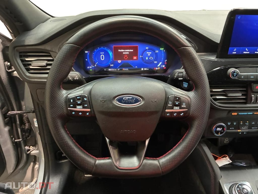 Ford Kuga 2.5 FHEV ST-Line I-AWD e-CVT