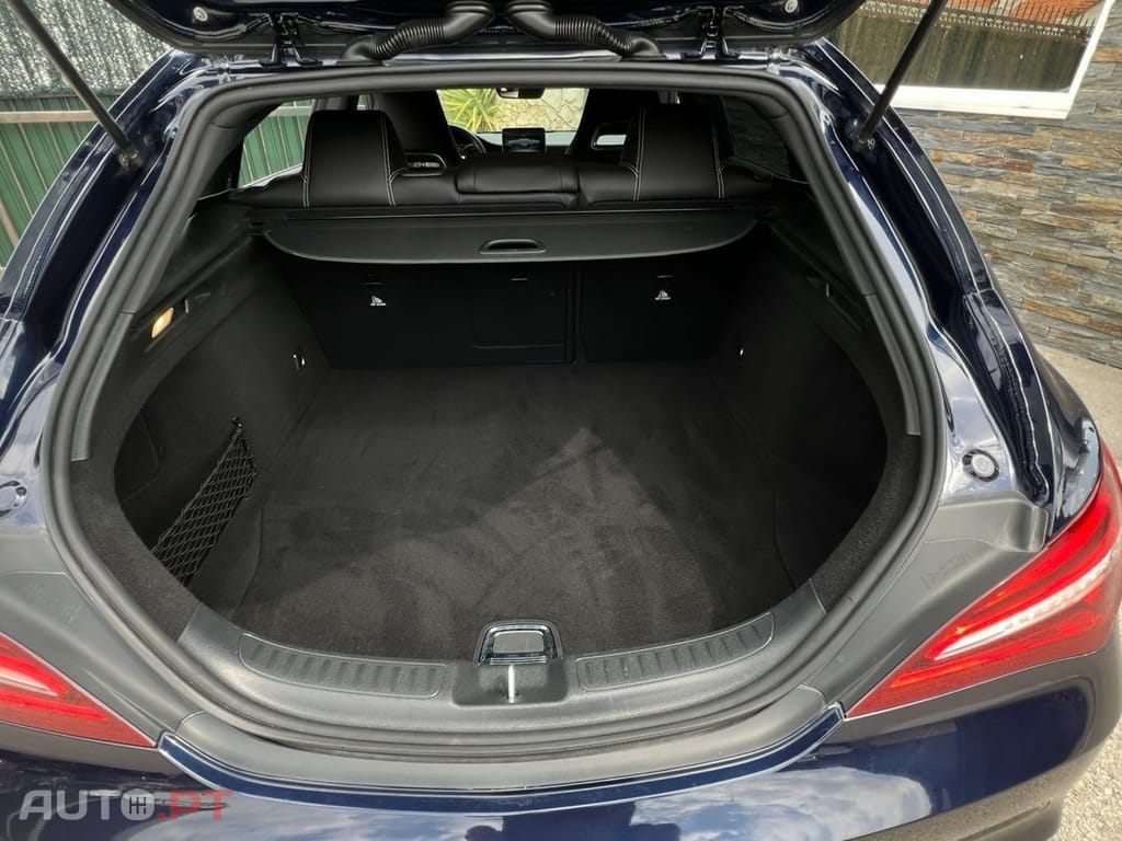 Mercedes-Benz CLA 200 d Shooting Brake AMG Line Aut.