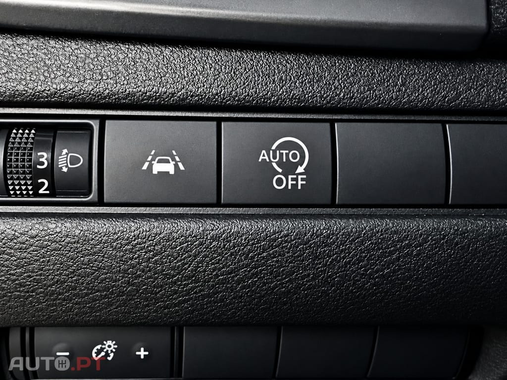 Nissan Qashqai 1.3 DIG-T MHEV N-Connecta