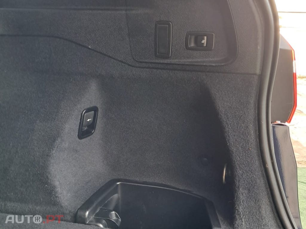 BMW 216 d Luxury Line