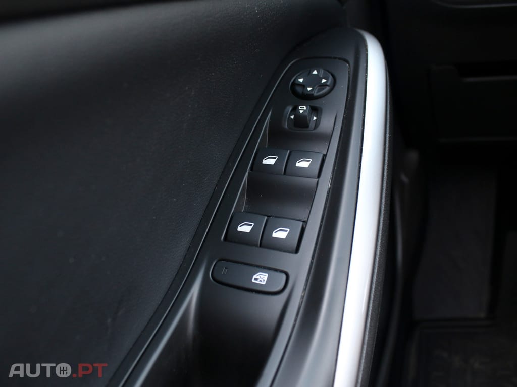 Opel Grandland (X) 1.2 T GS Line AT