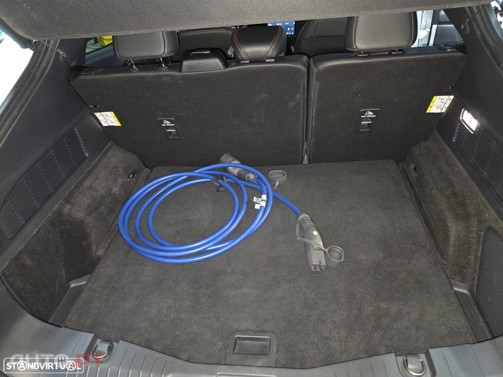 Ford Mustang Mach-E AWD PREMIUM