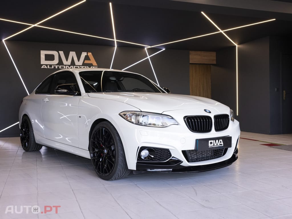 BMW 218 i Coupe Pack M