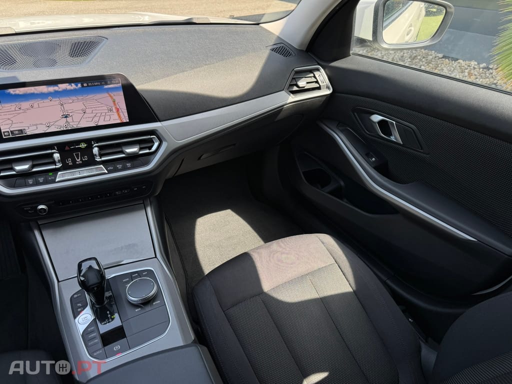 BMW 330 e Corporate Edition Auto