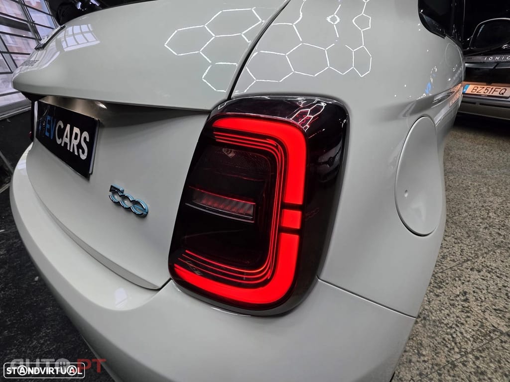 Fiat 500e 23,8kWh ICON