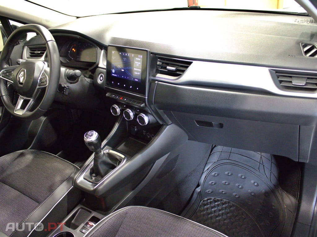 Renault Captur 1.0 TCe Techno Bi-Fuel