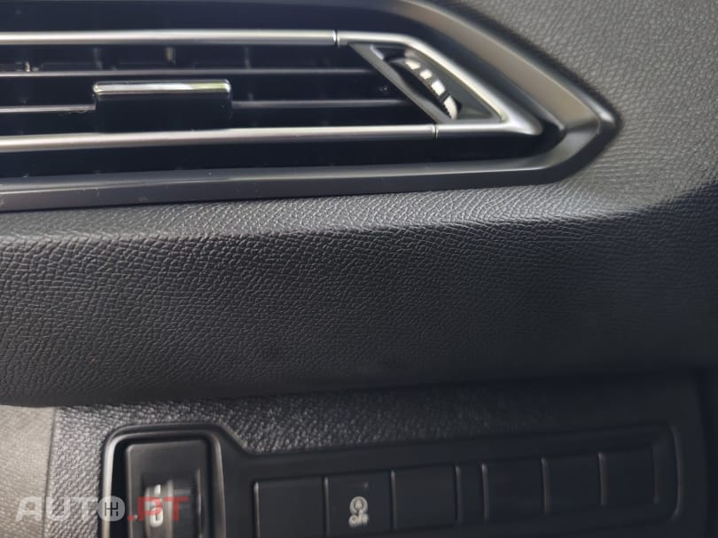 Peugeot 308 SW 1.2 PureTech Style